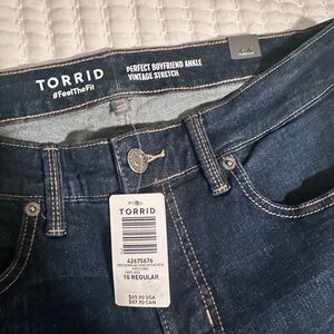 Torrid Mid Rise Perfect Boyfriend Ankle Jeans